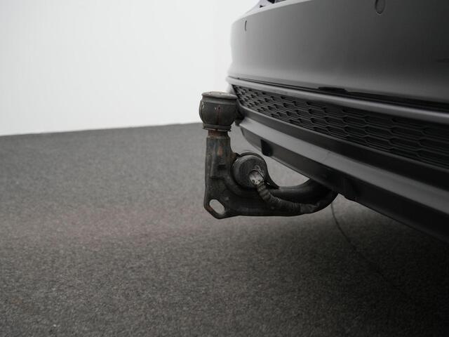 Audi A6 Avant 55 TFSI e 367 pk S-tronic quattro Pro Line S Competition / S-Line | Panoramadak | Trekhaak | Demperregeling | Head-up display | HD Matrix LED | Leder/alcantara