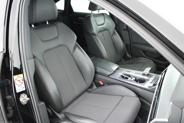 Audi A6 Limousine 50 TFSI e 299pk quattro S-Line Trekhaak Stoelverwarming ACC Navigatie Virtual Cockpit