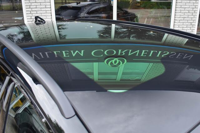 Audi A6 Avant 367PK quattro S edition Competition MidnightGreen