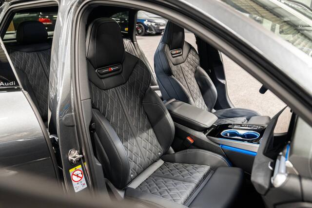 Audi A6 Avant Hybrid Quattro S-Edition Competition VOLL!!