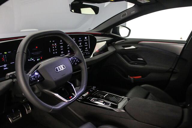 Audi A6 Avant e-tron S Edition performance 100 kWh | B&O | Tech Plus | Head Up | 21 inch | Matrix LED | Stuurverwarming | S Line | 360 Cam | Keyless |