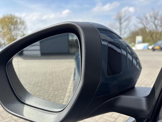 Audi A6 e-tron Avant Advanced edition (C1) e-tron 100kWh 270 kW / 367 Audi A6 Avant e-tron Advanced edition 270 kW/367 pk 100kWh