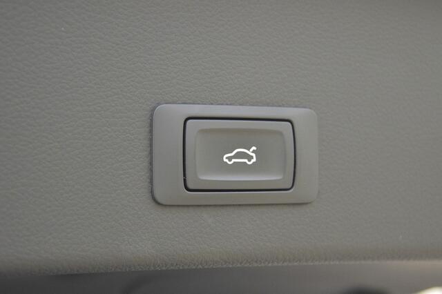 Audi A6 Avant 1.8 TFSI S-Line ultra Advance Sport Rijklaarprijs-Garantie Panoramadak Navigatie Sport interieur