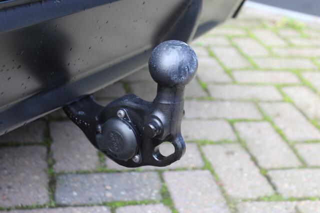 Audi A6 Avant Competition e-hybrid Quattro 270KW - PERF. S SEATS - VIERWIELBESTURING - SOFTCLOSE - B&O - TREKHAAK - LUCHTVERING -