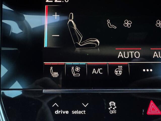 Audi A6 Avant 55 TFSI e quattro Competition PHEV LEER NAVI FULL LED HUD 74000KM!!!