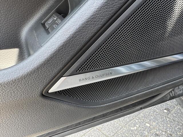 Audi A8 60 TFSI e quattro Lang S-Line | 360* Camera | Bang&Olufsen | Carbon | Stoelventilatie/Verwarming |