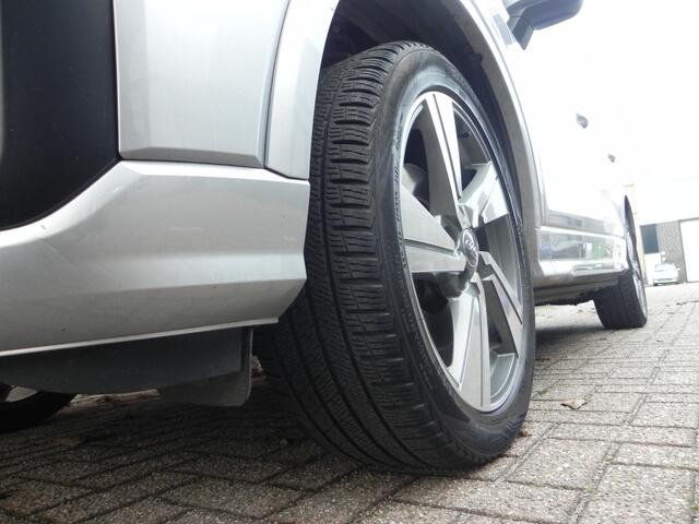 Audi Q2 1.0 TFSI limited Automaat