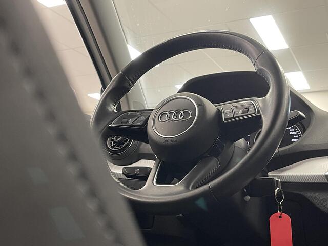 Audi Q2 1.0 TFSI Design