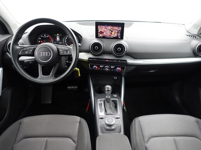 Audi Q2 35 TFSI S Competition Aut- Two Tone, Xenon Led, Park Assist, Stoelverwarming, Navi, Clima, Cruise