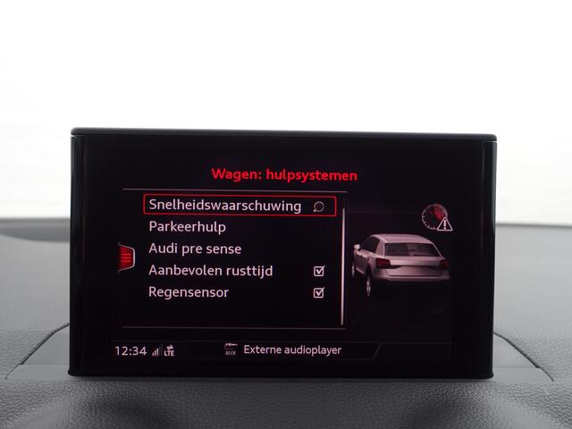 Audi Q2 35 TFSI S Competition Aut- Two Tone, Xenon Led, Park Assist, Stoelverwarming, Navi, Clima, Cruise