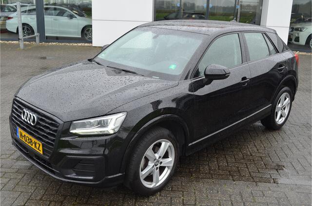 Audi Q2 30 TFSI epic Spoorwisselassistent Carplay Climatronic Led Koplampen