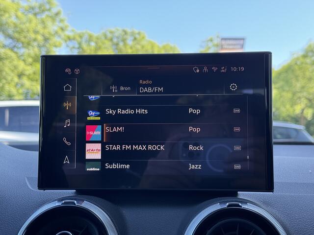 Audi Q2 35 TFSI S Edition Facelift | 18"| LED | ACC