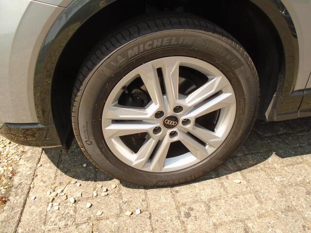 Audi Q2 35 TFSI Advanced edition PRESTIGE