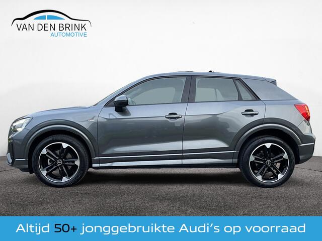 Audi Q2 35 TFSI S-line Black Matrix Sonos Pano