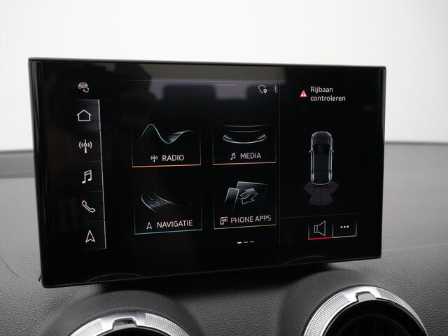 Audi Q2 35 TFSI 150 pk S-tronic Advanced edition | Panoramadak | Adaptive Cruise | Parkeersensoren achter | Stoelverwarming | 17 inch