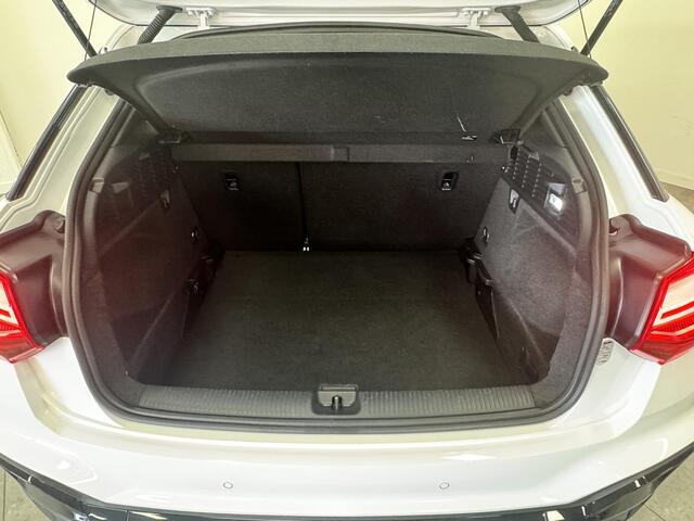 Audi Q2 30 TFSI S-Line | ORG.NL | VIRTUAL | CARPLAY |