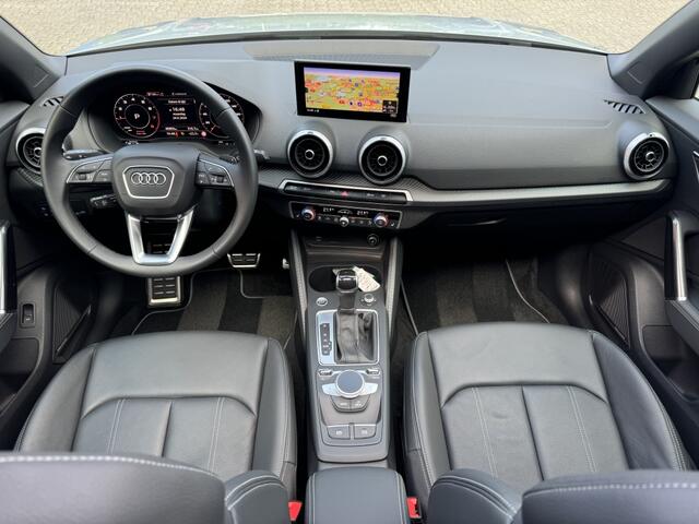 Audi Q2 35 TFSI S-Line Edition #1 Pano Matrix Sfeerverlichting