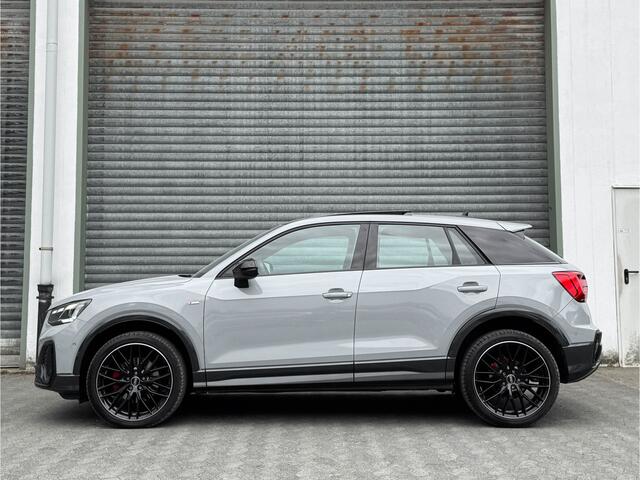 Audi Q2 35TFSI 150pk S-Line Pfeilgrau Pano B&O Virtual Matrix Camera 19-Inch