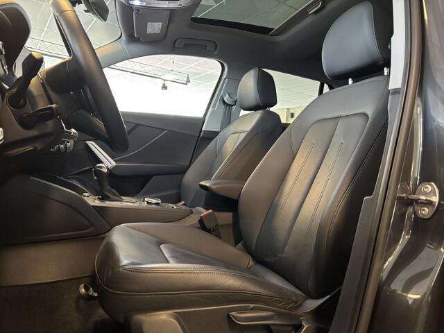 Audi Q2 35 TFSI / Panoramadak / Virtual / vol LEER / Dab+ / Apple Carplay / Parkassist / full LED / Camera / MMI Touch / Navi - Elek achterklep -