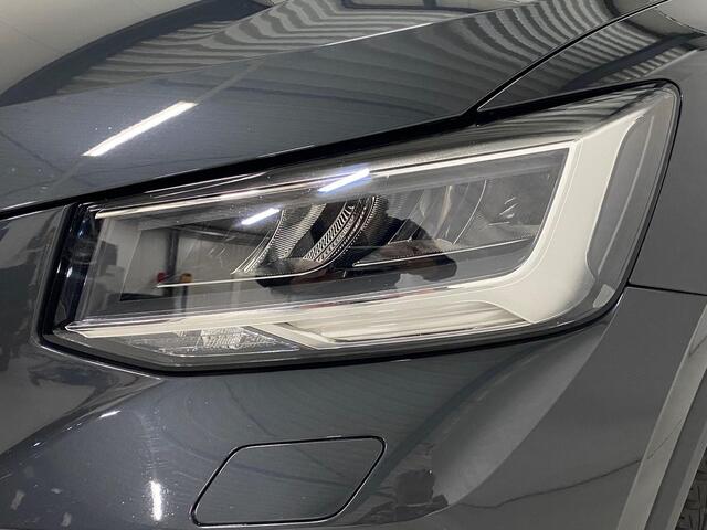 Audi Q2 35 TFSI S Edition S Line Camera Led Koplampen Keyless entry Navi