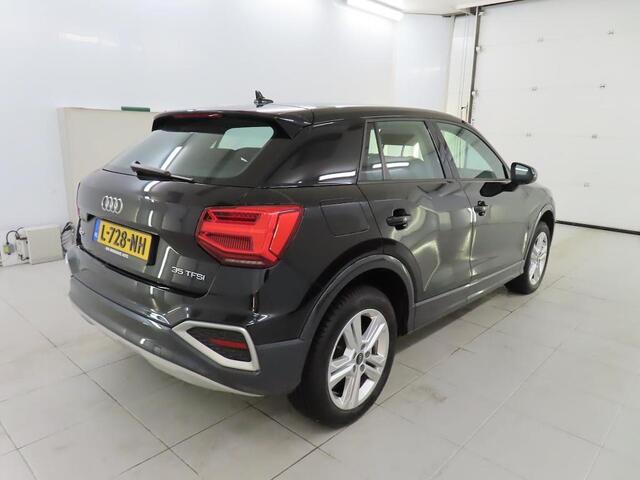 Audi Q2 35 TFSI BUSINESS EDITION I CLIMATE CONTROL I APPLE CARPLAY I CRUISE CONTROL I NAVIGATIE I STOELVERWARMING