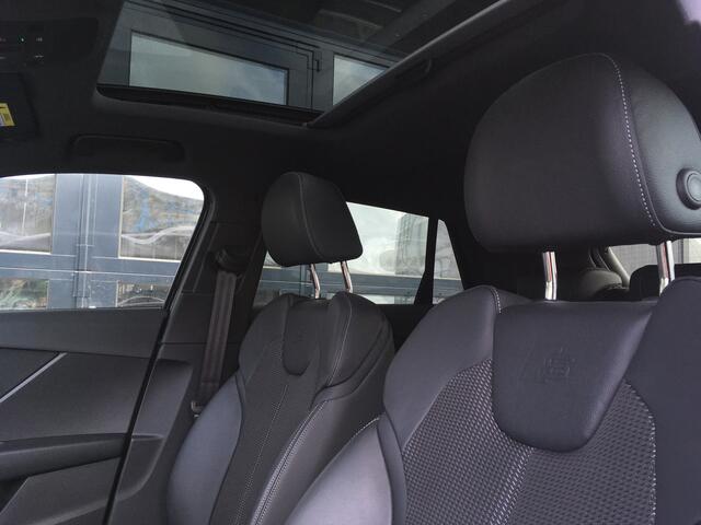 Audi Q2 35 TFSI S-line Black Audi fabr.gar. 08-2028