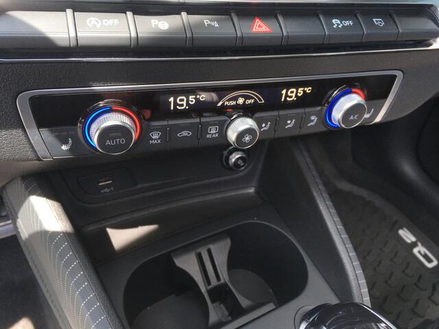 Audi Q2 35 TFSI S-line Black Matrix sfeer Pano