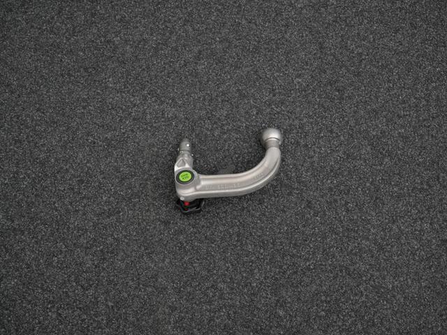 Audi Q2 35 TFSI 150 pk S-tronic S-Line | Trekhaak | Standkachel | Matrix LED | Leder/alcantara | Achteruitrijcamera | Navigatie | Stoelverwarming