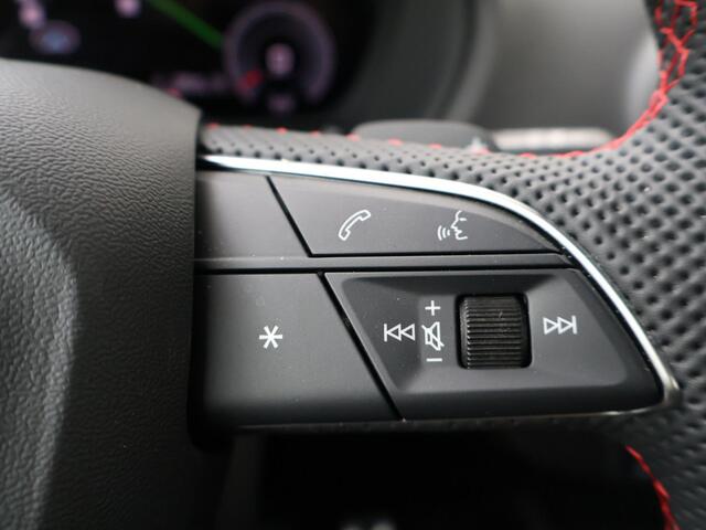 Audi Q2 35 TFSI S Edition | 150 PK | Automaat | Trekhaak | Matrix LED koplampen | S Line |