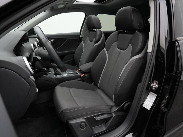 Audi Q2 35 TFSI 150 pk S-tronic Advanced edition | Panoramadak | Achteruitrijcamera | Navigatie | Stoelverwarming