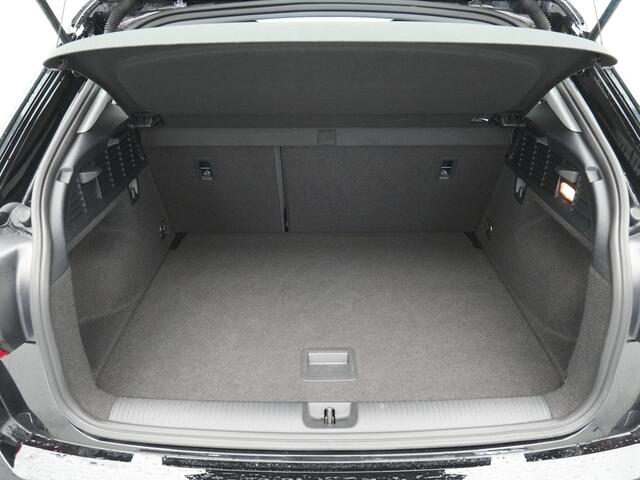 Audi Q2 30 TFSI 115pk Pro Line Navigatie Clima Cruise Pdc 188