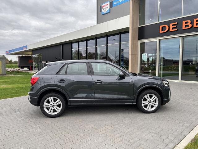 Audi Q2 35 TFSI 150pk Pro Line Carplay I Camera I El achterklep