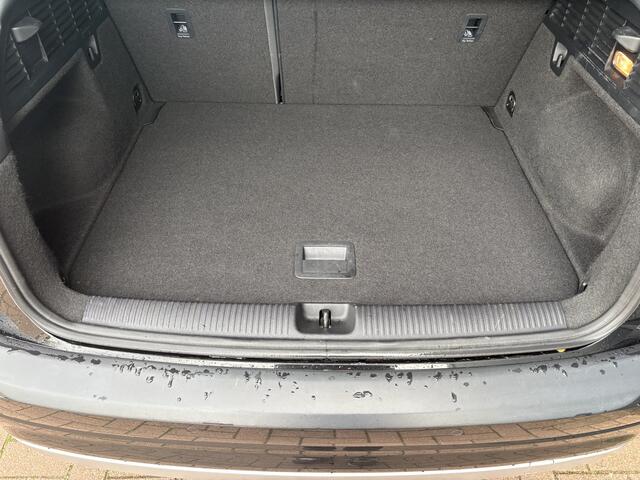 Audi Q2 1.4 TFSi CoD 150pk S-Tronic Sport NAVI/CLIMA/CRUISE/PDC/STOELVERWARMING