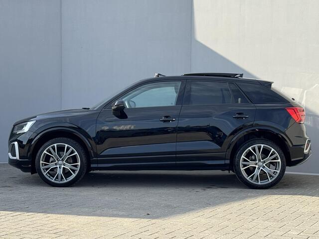 Audi Q2 30 TFSI Advanced edition / Schuif- kanteldak / MMI Navigatie plus / Cruise control / 19 inch lichtmetalen velgen/ Climate control / Parkeersensoren achter