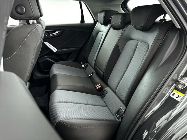 Audi Q2 2.0 TDI quattro Design Pro Line Plus | Panoramadak | Stoelverwarming | Parkeercamera | Trekhaak | Navigatie