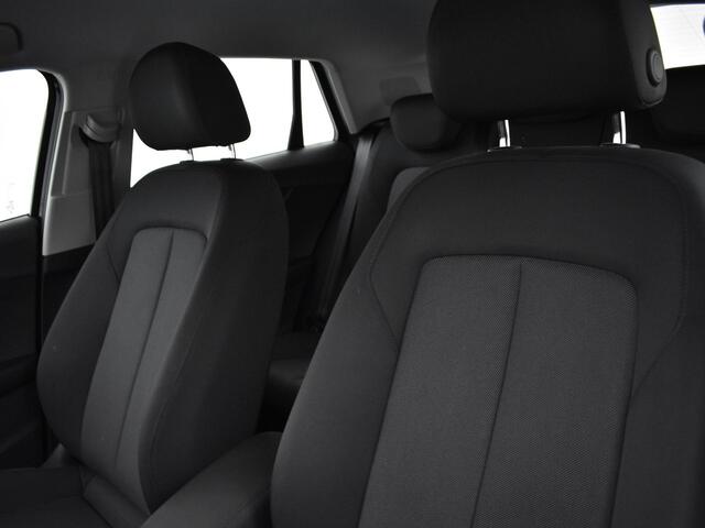 Audi Q2 35 Tfsi 150pk S-tronic Pro Line · Apple/Android Car Play · Navi · P-Sensoren · 16'' Inch ·