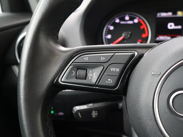 Audi Q2 30 TFSI Pro Line | 110 PK | Cruise control | LED verlichting | Apple Carplay/Android Auto |