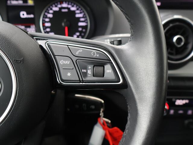 Audi Q2 30 TFSI Pro Line | 110 PK | Cruise control | LED verlichting | Apple Carplay/Android Auto |