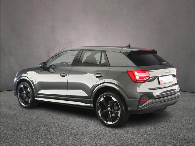 Audi Q2 35 TFSI S Edition | Trekhaak | Keyless | Matrix | Sonos | Camera | Carplay |