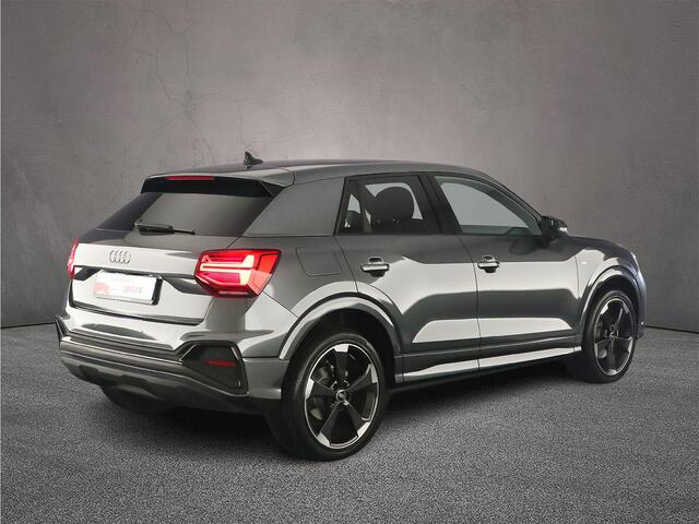 Audi Q2 35 TFSI S Edition | Trekhaak | Keyless | Matrix | Sonos | Camera | Carplay |