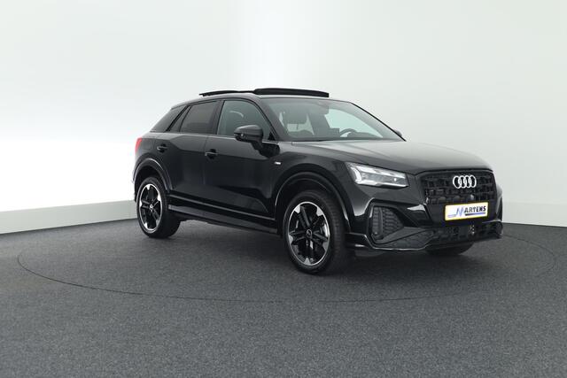 Audi Q2 35 TFSI 150pk 2x S-Line Keyless Carplay Virtual Cockpit Ambianceverlichting Panoramadak