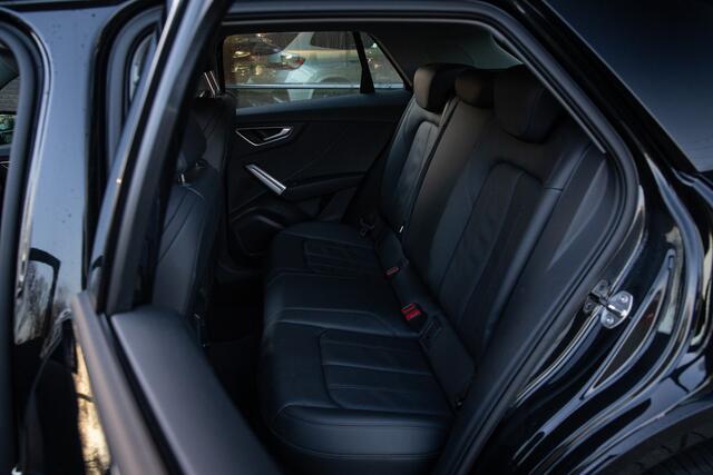 Audi Q2 35 TFSI S Edition , Apple Carplay/ Android, Achteruitrijcamera, Stoelverwarming,