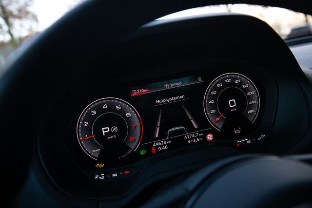 Audi Q2 35 TFSI S Edition , Apple Carplay/ Android, Achteruitrijcamera, Stoelverwarming,