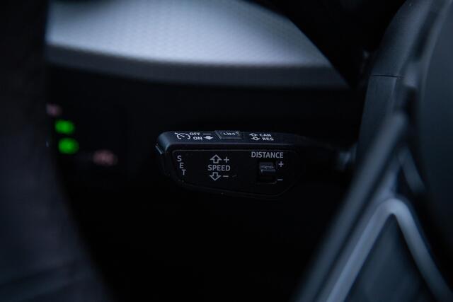 Audi Q2 35 TFSI S Edition , Apple Carplay/ Android, Achteruitrijcamera, Stoelverwarming,