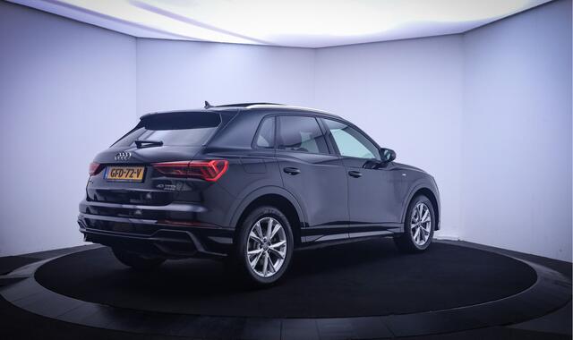Audi Q3 40(2.0)TFSI S-LINE QUATTRO PANO/DIGI DASH/CAMERA/LED/NAVI/CARPLAY/CRUISE/BLINDSPOT/LANE ASSIST/LMV 18''