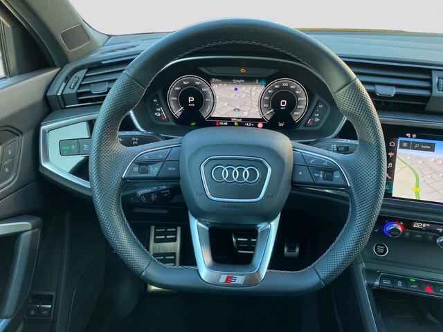 Audi Q3 Sportback 45 TFSI e S Line 245 PK ACC Panoramadak Trekhaak Virtual Cockpit Stoelverwarming 19 Inch