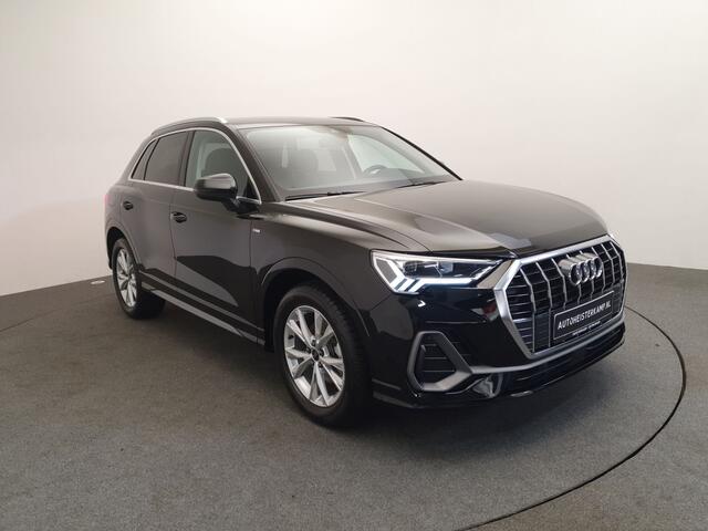 Audi Q3 35 TFSI 150pk S-Tronic S-Line Camera, Virtual cockpit, Leder/alcantara