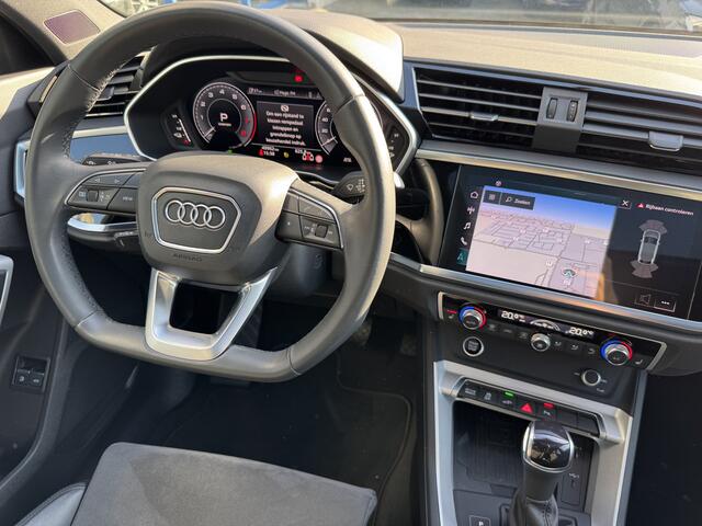 Audi Q3 Sportback 45 TFSIe 245 pk S-line Black Pano