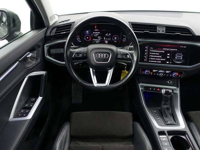 Audi Q3 35 TFSI Pro Line S Aut- Panoramadak, Sfeerverlichting, Carplay, Dynamic Select, Stoelverwarming, Xenon Led