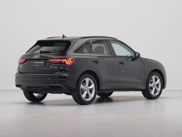 Audi Q3 35 TFSI 150pk S-Line Navigatie Side Assist Stoelverwarming Sportstoelen